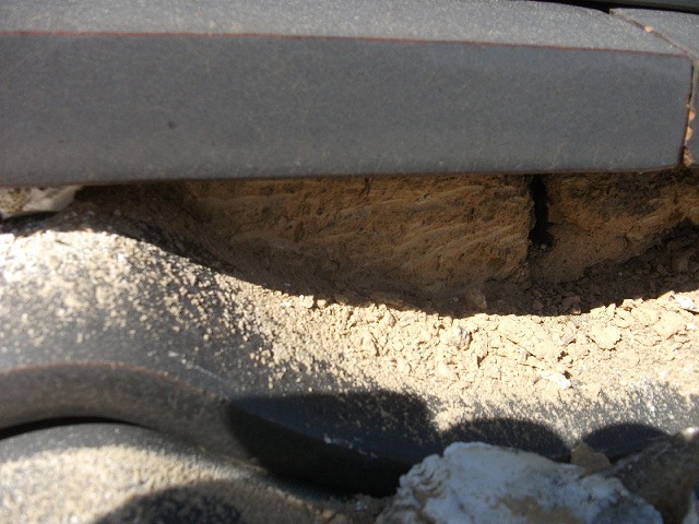 漆喰がきれいに除去されている